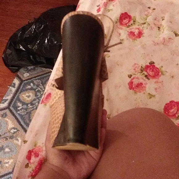 Mia limited edition tan wedges Size 10 - Picture 3 of 4